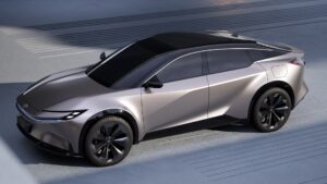 Toyota Sport Crossover Concept antecipa novo modelo previsto para 2025 thumbnail