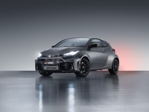 Toyota apresenta renovado e mais potente GR Yaris com lançamento previsto para o verão  thumbnail
