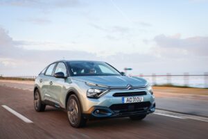 Citroën ë-C4 X 136cv 50 kW – Ensaio Teste thumbnail